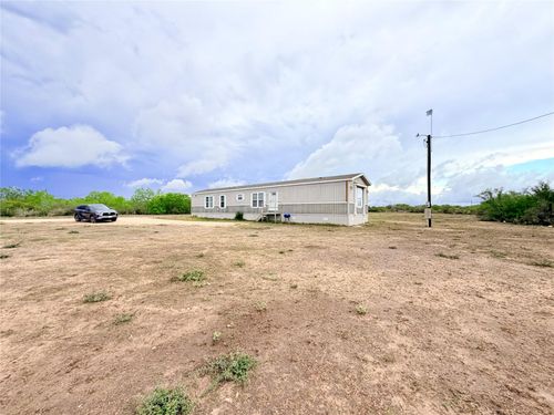 155 County Road 3032, Orange Grove, TX, 78372-9371 | Card Image