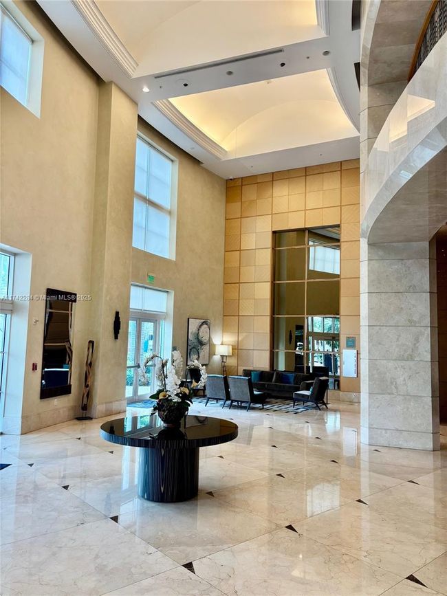 APT-2011 - 19400 Turnberry Way, Condo with 3 bedrooms, 3 bathrooms and null parking in Aventura FL | Image 51