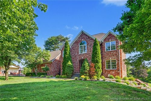7714 Deer Run Rd, Henryville, IN, 47126-8982 | Card Image