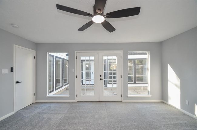 48 Artesia, Home with 3 bedrooms, 2 bathrooms and null parking in Conroe TX | Image 25