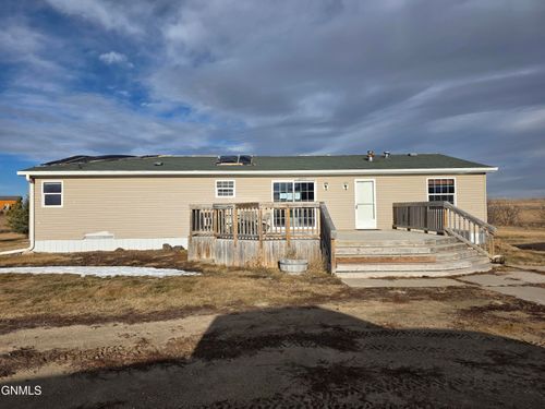 11698 44th Street Sw, Dickinson, ND, 58601 | Card Image