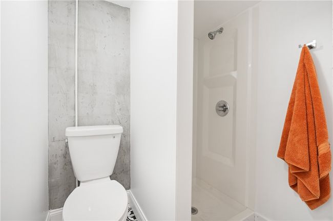 127 Greenview Dr, House other with 4 bedrooms, 2 bathrooms and null parking in Verona PA | Image 23