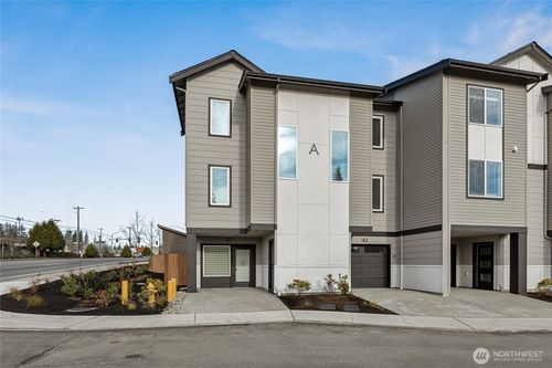 g6-16723 Alderwood Mall Parkway, Lynnwood, WA, 98037 | Card Image