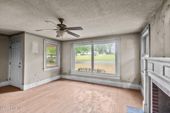 Living Room with view of front door | Image 6
