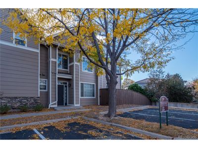 1391 Carlyle Park Cir, Townhouse with 2 bedrooms, 2 bathrooms and null parking in Highlands Ranch CO | Image 1