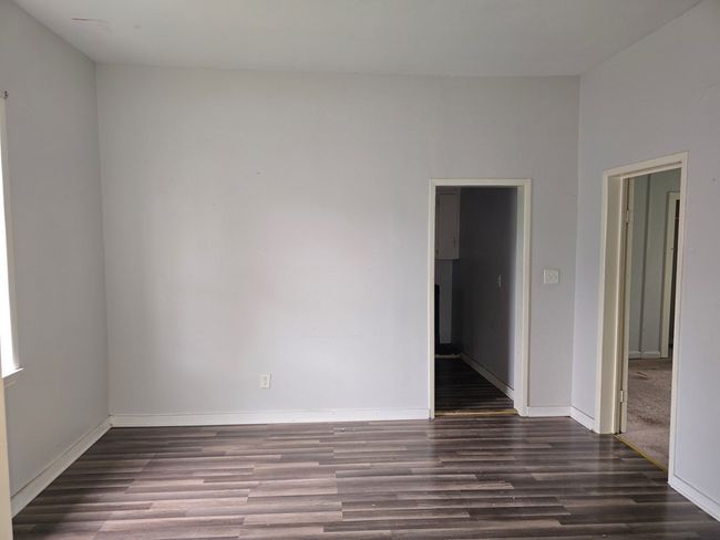 1005 S Sycamore St, Home with 3 bedrooms, 2 bathrooms and 1 parking in Crockett TX | Image 10