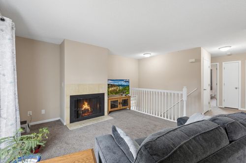 3 Somerset Dr, Waconia, MN, 55387-9202 | Card Image