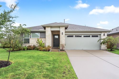 13001 Ocean Breeze Ln, Texas City, TX, 77568-2207 | Card Image
