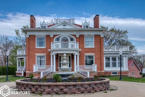 707 Drake Ave, Centerville, IA, 52544-2432 | Card Image