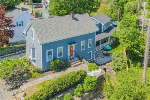 27 Maverick St, Marblehead, MA, 01945-2240 | Card Image