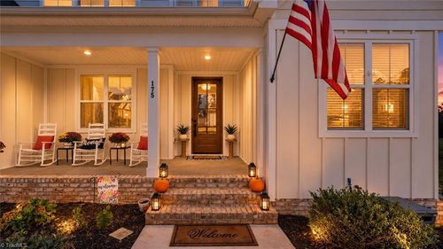 175 Arrow Glenn Ct, Advance, NC, 27006-7396 | Card Image