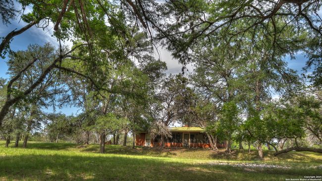 154 Weston Rd, House other with 1 bedrooms, 1 bathrooms and null parking in Leakey TX | Image 18