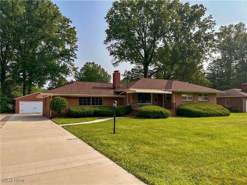 330 Mansell Dr, Youngstown, OH, 44505-1963 | Card Image