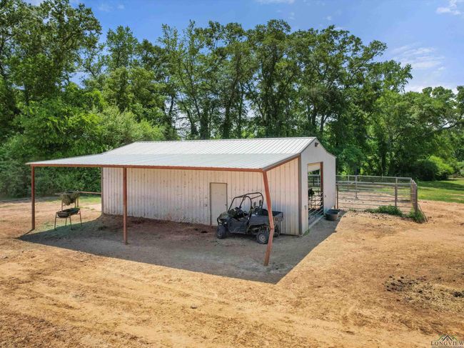 1137 Fm 2985, House other with 4 bedrooms, 2 bathrooms and null parking in Hughes Springs TX | Image 26