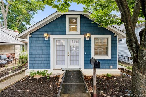 72-72 Poplar Avenue, New York, NY, 10465 | Card Image