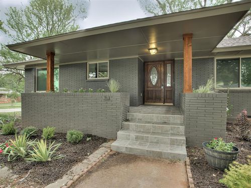 824 N Main, Blanchard, OK, 73010-6309 | Card Image