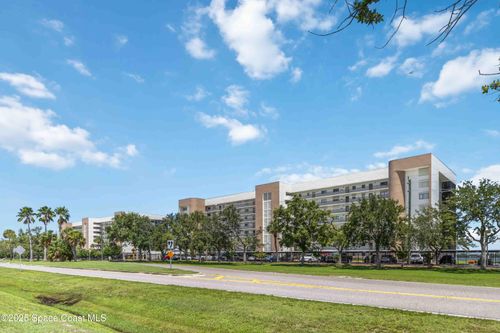 apt-b705-250 S Sykes Creek Pkwy, Merritt Island, FL, 32952-3393 | Card Image