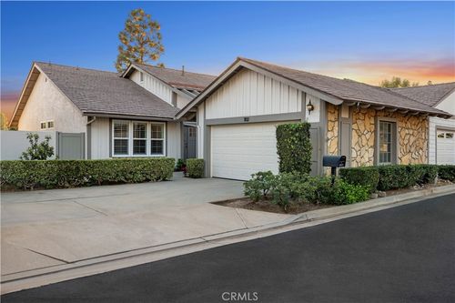1102 Colonial Way, Tustin, CA, 92780 | Card Image