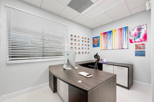 207-9200 Belvedere Rd, ROYAL PALM BEACH, FL, 33411-3615 | Card Image