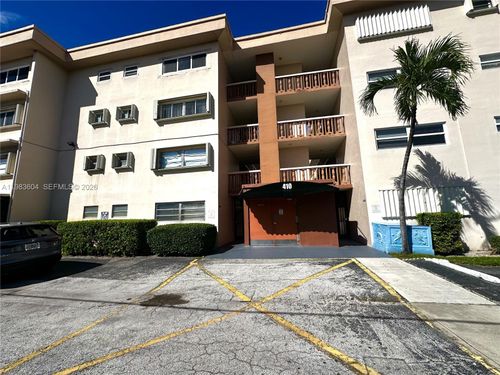 102-410 Se 2nd St, Hallandale Beach, FL, 33009-5612 | Card Image
