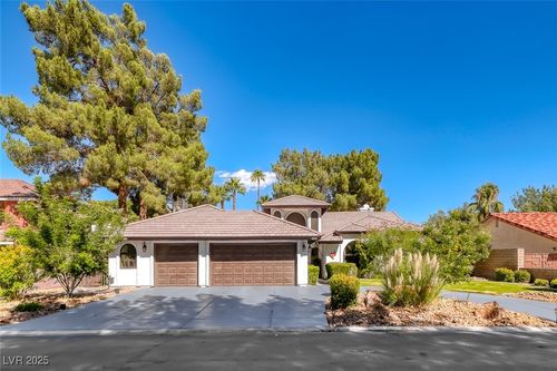 2504 Windjammer Way, Las Vegas, NV, 89107-2300 | Card Image