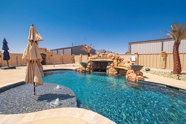 7113 E County Road 114, House other with 4 bedrooms, 4 bathrooms and 3 parking in Midland TX | Image 68