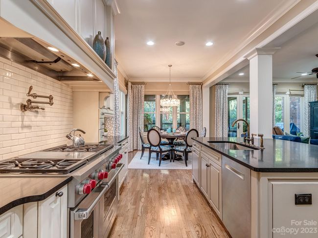 6927 Conservatory Ln, House other with 5 bedrooms, 4 bathrooms and null parking in Charlotte NC | Image 15
