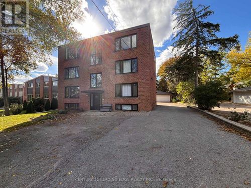2-134 Lucas Street, Richmond Hill (Mill Pond), ON, L4C4P5 | Card Image