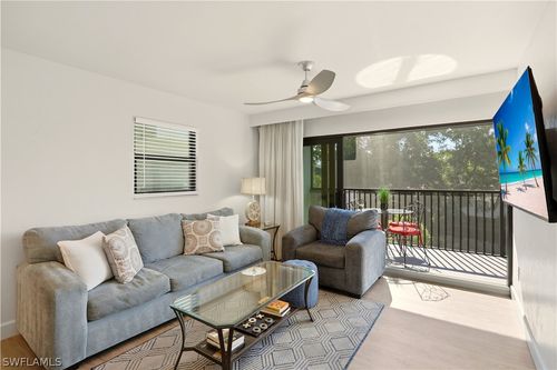 254-600 Neapolitan Way, Naples, FL, 34103-8568 | Card Image