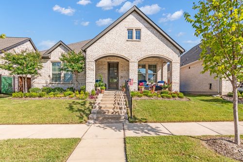 4818 Emerald Grv, Arlington, TX, 76005-1421 | Card Image