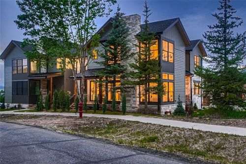 n-3321 Snowflake Cir, Steamboat Springs, CO, 80487-2236 | Card Image