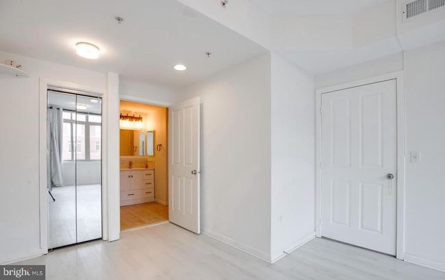 UNIT-712 - 4490 Market Commons Dr, Condo with 1 bedrooms, 1 bathrooms and null parking in FAIRFAX VA | Image 34
