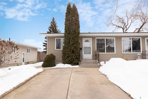 24 Anderson Crescent, Saskatoon, SK, S7H3Z8 | Card Image
