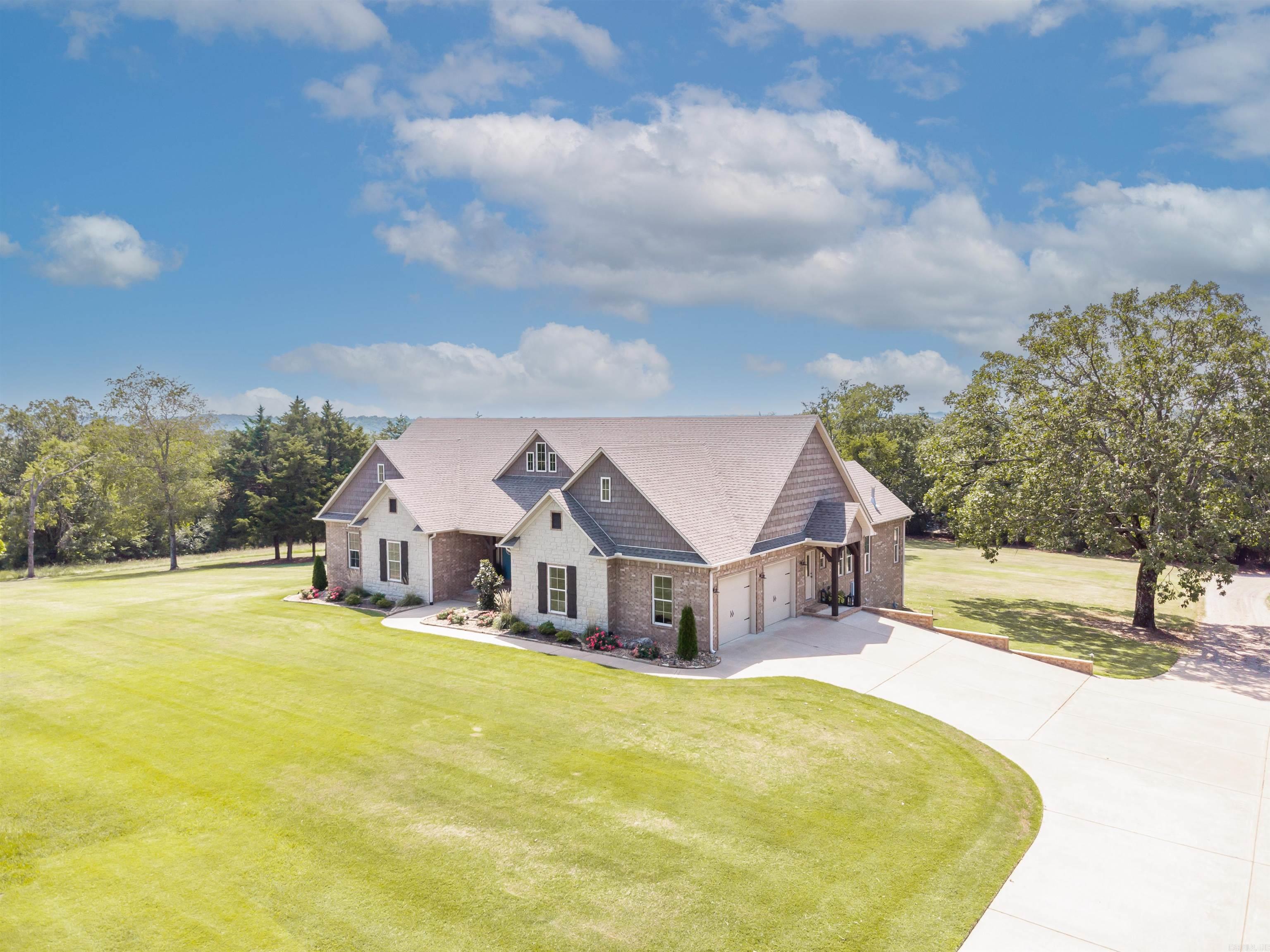 Woodridge Dr, Greenbrier, AR 72058
