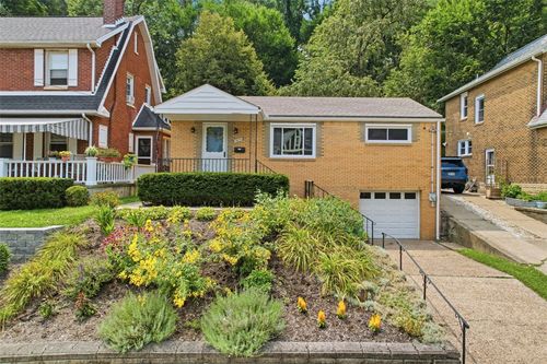 3653 Harbison Ave, Pittsburgh, PA, 15212-1931 | Card Image