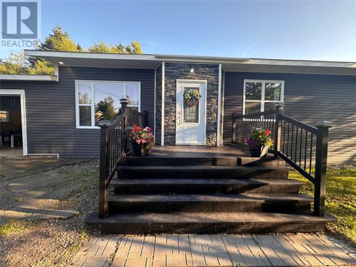 15-17 Basin Crescent, Marystown, NL, A0E2M0 | Card Image