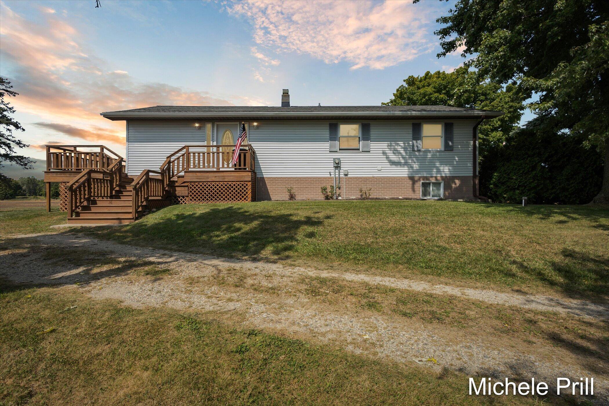 Goddard Rd, Lake Odessa, MI 48849