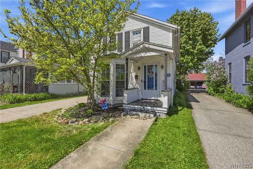 27 Church St, Lancaster, NY, 14086-2603 | Card Image