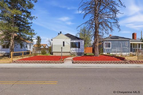 1848 E 21st St, Cheyenne, WY, 82001-4136 | Card Image