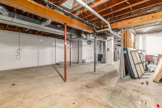 390 W Muskegon Ave, House other with 5 bedrooms, 4 bathrooms and null parking in Muskegon MI | Image 32