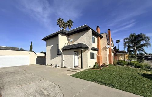 2423 Baltic Drive, Fairfield, CA, 94533 | Card Image