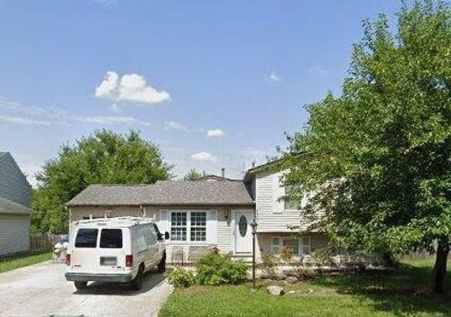 4482 Amwood St, Columbus, OH, 43228-3469 | Card Image