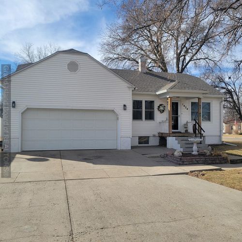 1424 N Clark St, Grand Island, NE, 68801-3616 | Card Image