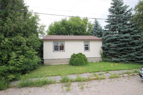 143 O'Gorman Ave, Renfrew, ON, K7V3P8 | Card Image