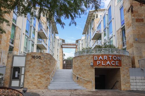 5610-1600 Barton Springs Rd, Austin, TX, 78704-1290 | Card Image