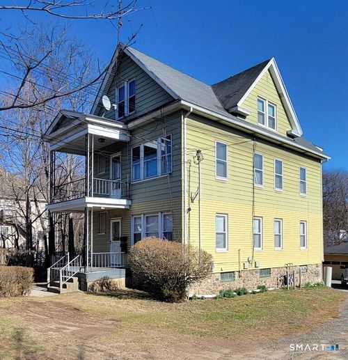 2784 E Main Street, Waterbury, CT, 06705 | Card Image