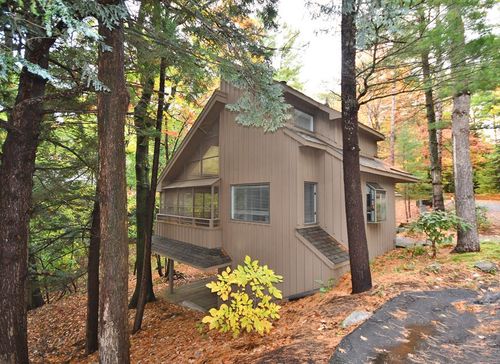 34 Vantage Pointe, Glen Arbor, MI, 49636 | Card Image