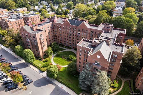 ts-174 Garth Rd, Scarsdale, NY, 10583-3859 | Card Image