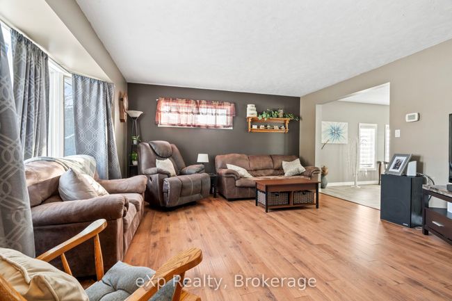 953 Greenock Brant Line, House other with 3 bedrooms, 3 bathrooms and 6 parking in Cargill ON | Image 20