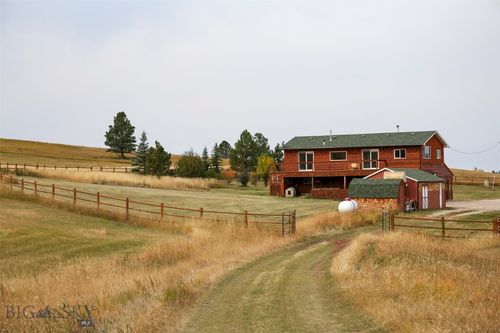 996 Forest Grove Rd, Lewistown, MT, 59457-8827 | Card Image